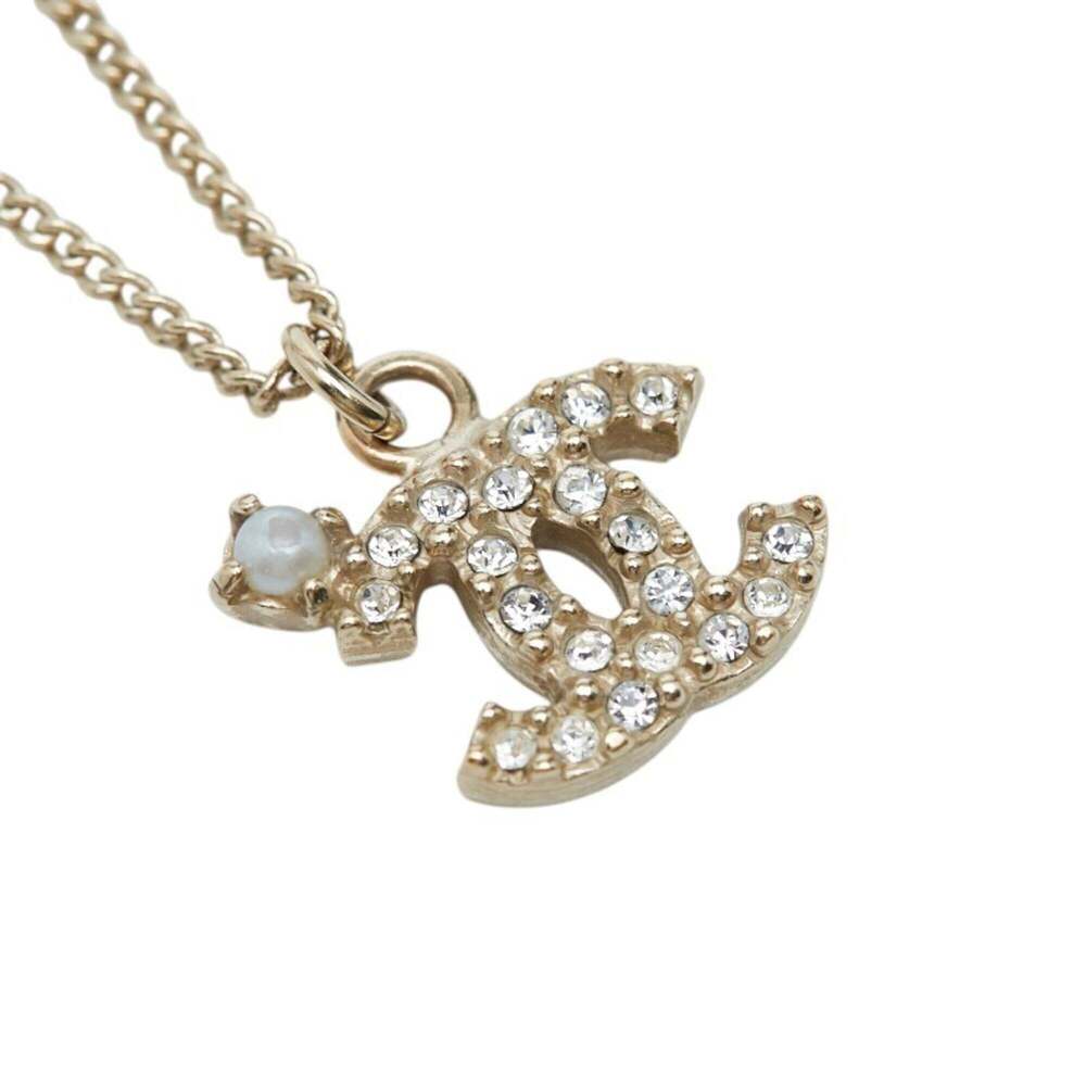 CHANEL Gold Pearl Logo Charm Bracelet - Picture 3 of 7